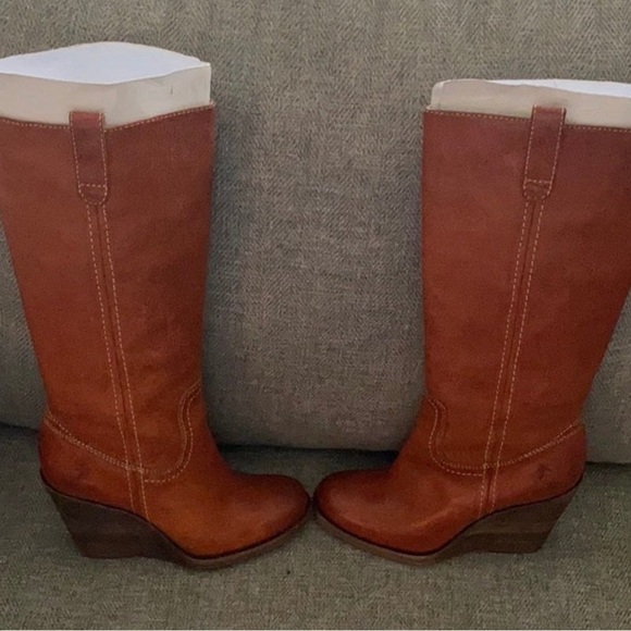 Same Day Shipping Vintage Frye Caroline wedge Campus Boot 5.5 Brown Leather - Picture 1 of 3